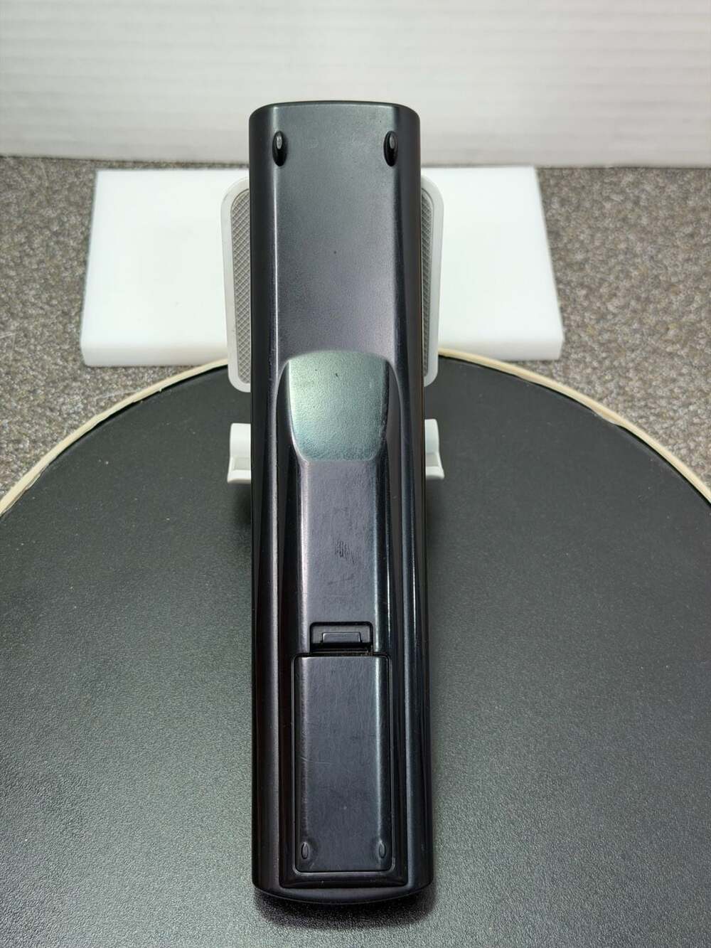 Olevia RC-LTL TV Remote Control - Picture 3 of 9